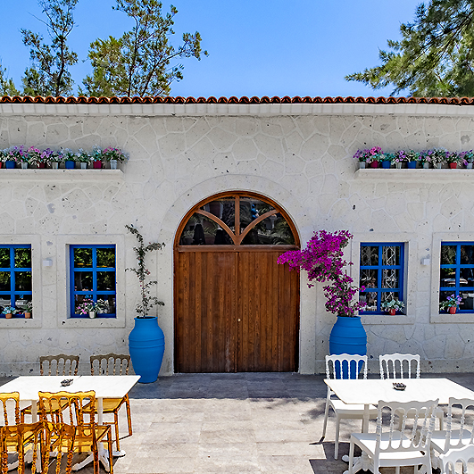 Utopia Hotels & Resorts