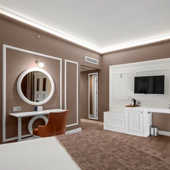 Utopia Hotels & Resorts