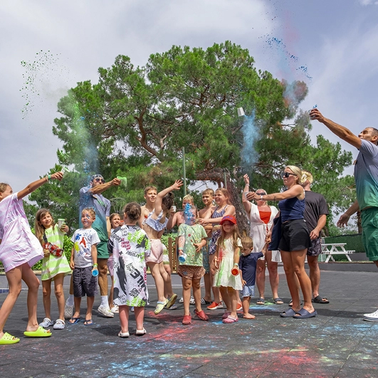 Utopia Hotels & Resorts