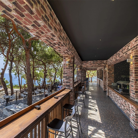 Utopia Hotels & Resorts