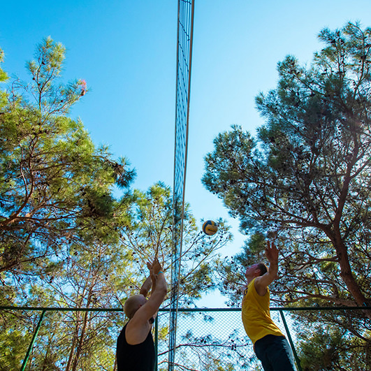 Utopia Hotels & Resorts